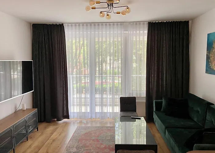 Green Sofa Apartment